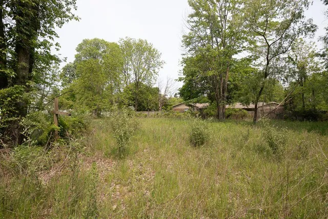 $89,900 | 197 East Elm Street, Cedar Springs, MI 49319