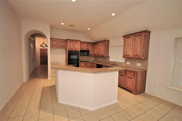 $2,300 | 13326 Lime Ridge Drive, Frisco, TX 75033