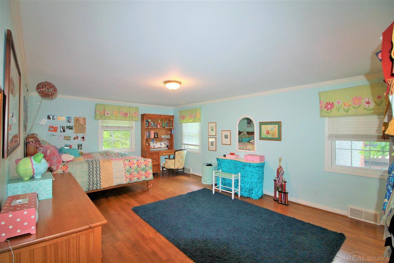 1177 Devonshire Road Grosse Pointe Park, MI 48230 - Photo 55 of 78
