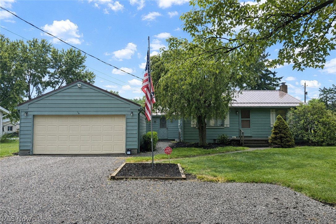 4715 New Road Youngstown, OH 44515 - Photo 1 of 27 AI Enhanced