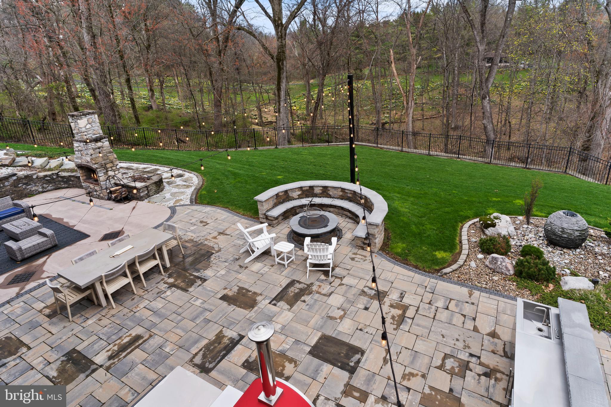 6522 Plowman Ridge Harrisburg, PA 17112 - Photo 112 of 117 a view of a garden with plants and large trees