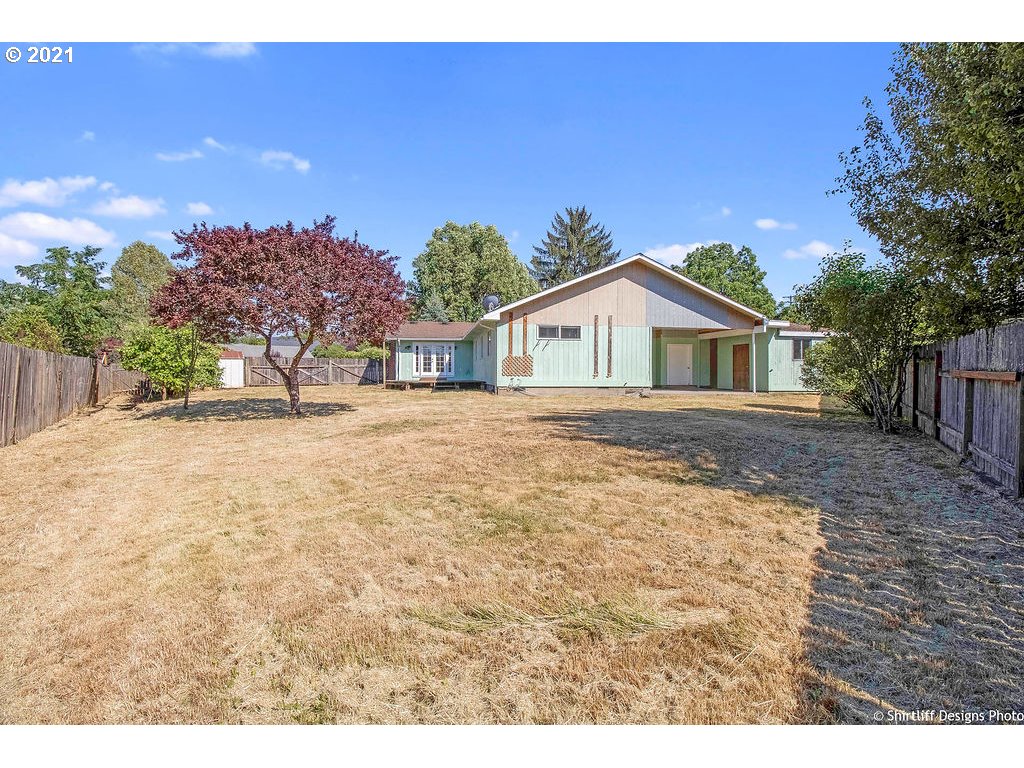 570 South 47th Street Springfield, OR 97478 - Photo 24 of 27