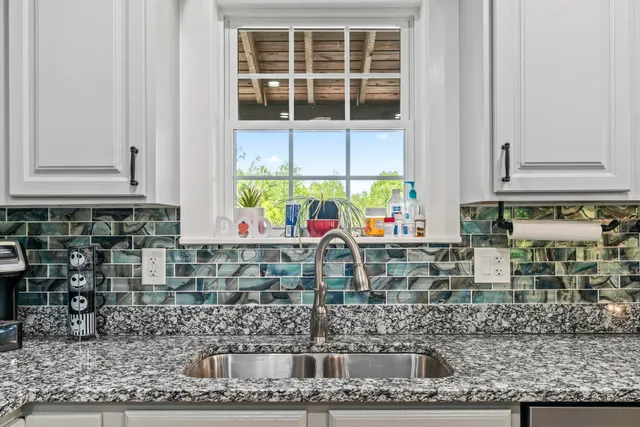 $1,050,000 | 55 Mountain View Extension, Rockland, ME 04841