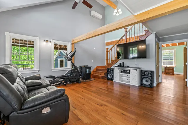 $1,050,000 | 55 Mountain View Extension, Rockland, ME 04841