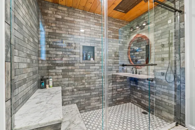 $1,050,000 | 55 Mountain View Extension, Rockland, ME 04841