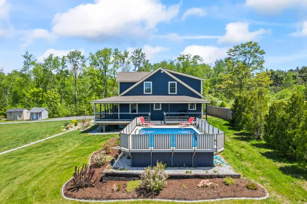 $975,000 | 55 Mountain View Extension, Rockland, ME 04841