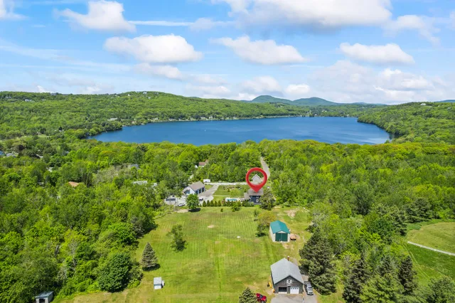 $1,050,000 | 55 Mountain View Extension, Rockland, ME 04841