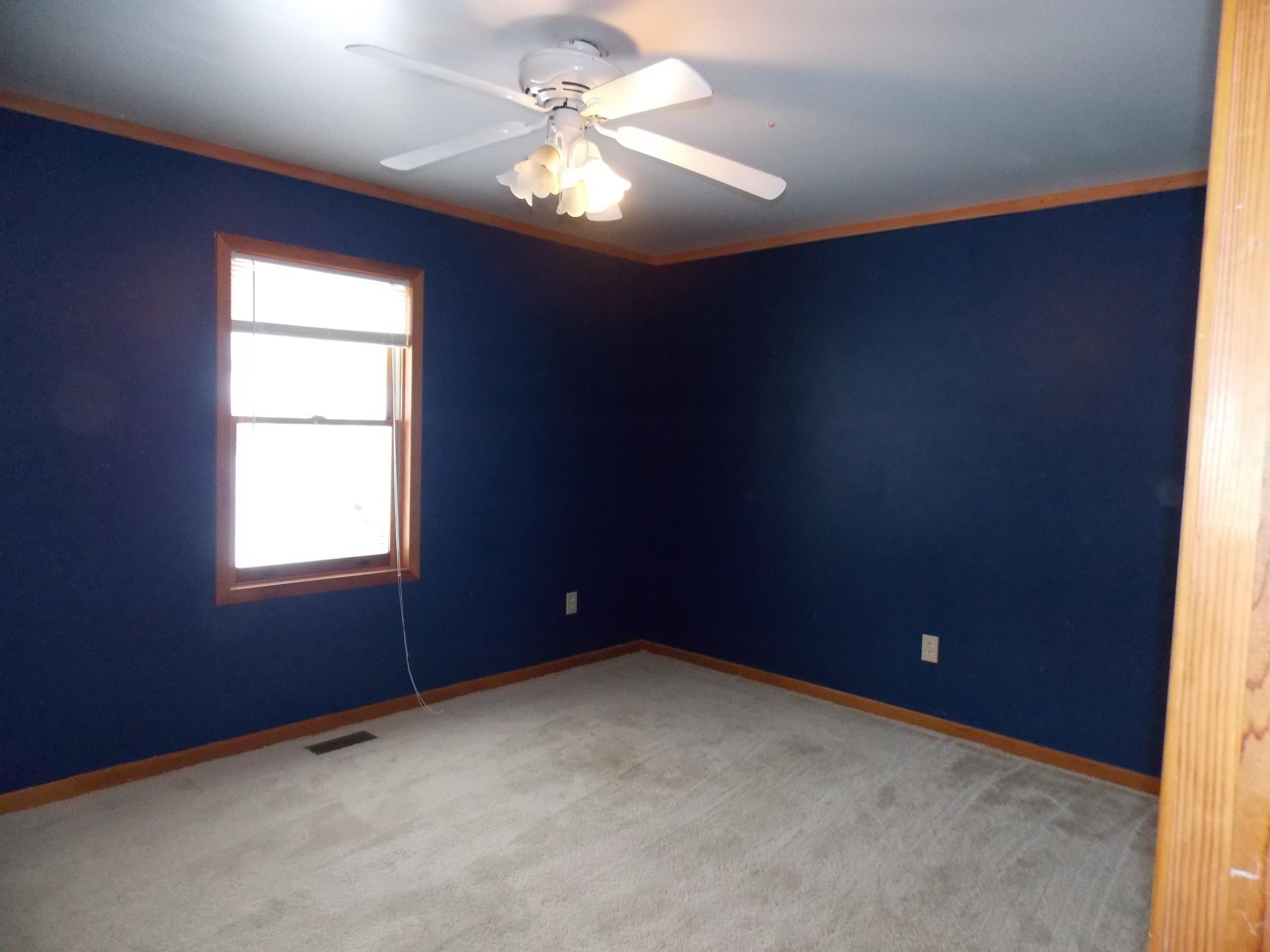 127 Brown Street Cheboygan, MI 49721 - Photo 9 of 23 Gallery Image 9