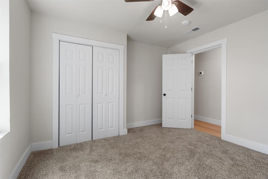 112 Inman Street Denton, TX 76205 - Photo 25 of 36