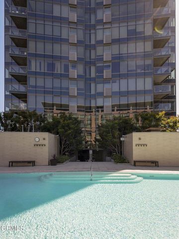 a picture of city view