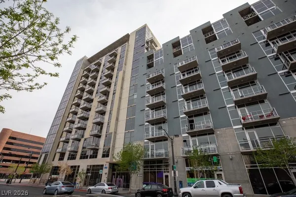 $2,450 | 353 East Bonneville Avenue, Unit 511, Las Vegas, NV 89101