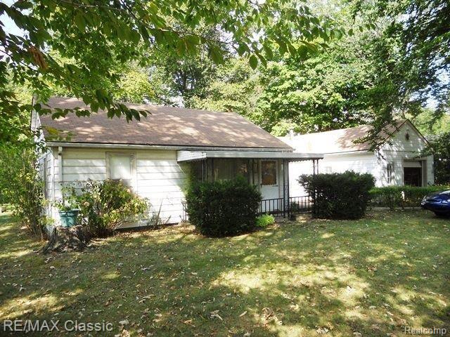 47250 West 11 Mile Road Novi, MI 48374 - Photo 1 of 6 DSCN9708.JPG