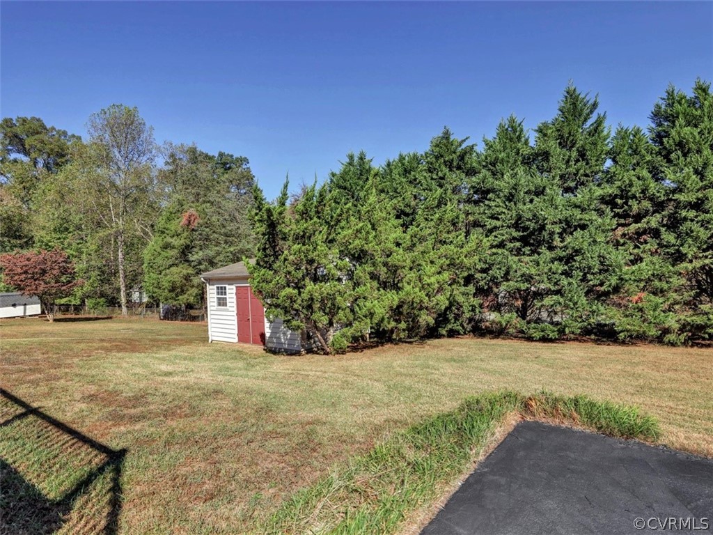 7936 Concho Road North Chesterfield, VA 23237 - Photo 23 of 24 a view of an outdoor space and a yard