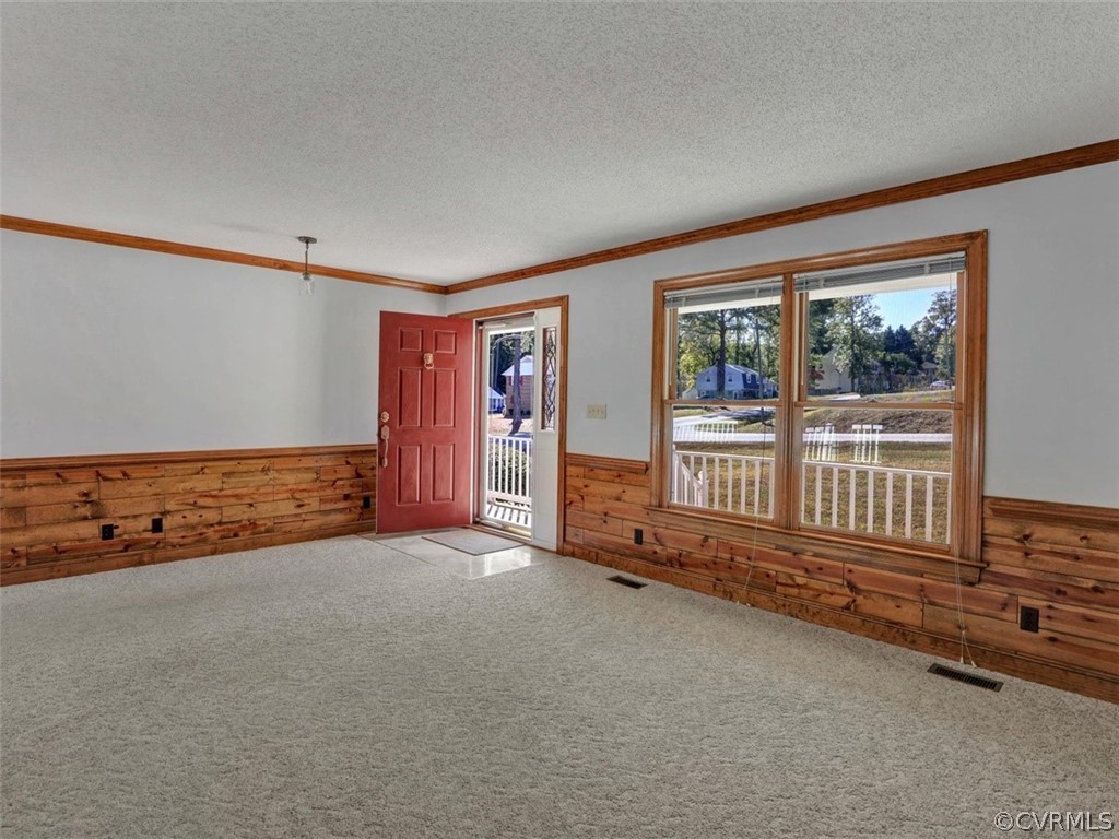 7936 Concho Road North Chesterfield, VA 23237 - Photo 5 of 24 an empty room with windows