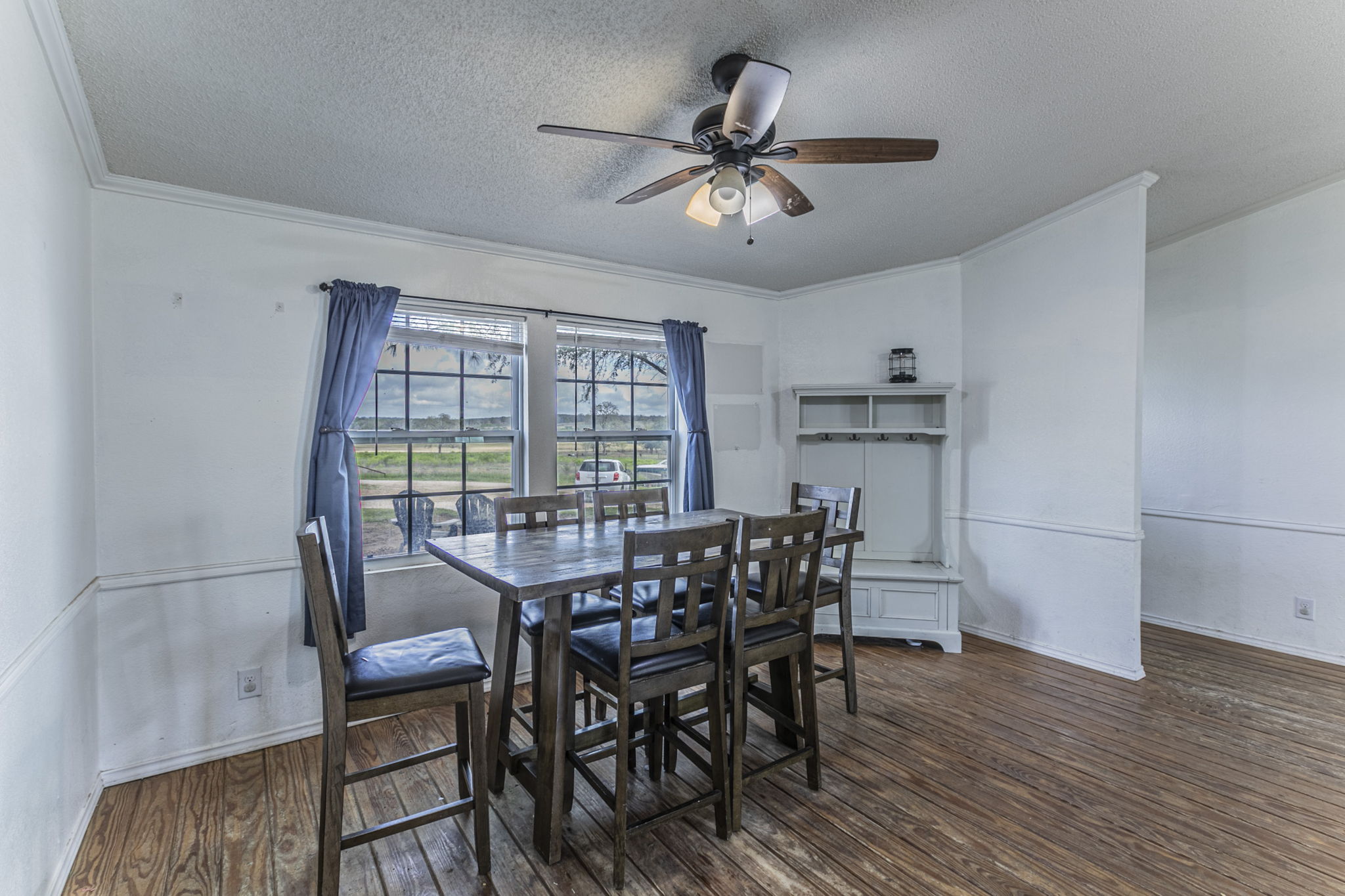 1767 Dowdy Road Seguin, TX 78155 - Photo 11 of 25 a view of a dining room with furniture and window