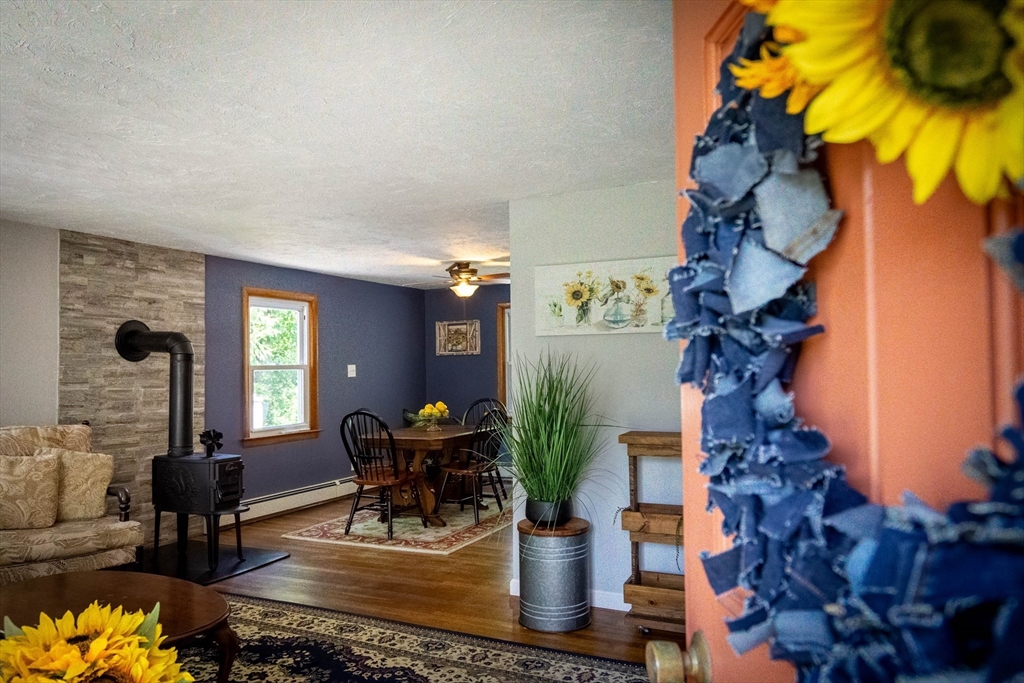 56 Chace Road East Freetown, MA 02717 - Photo 4 of 39