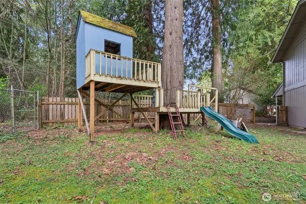 $565,000 | 5417 34th Avenue Southeast, Lacey, WA 98503