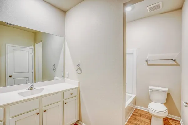 $1,785 | 8211 Burnt Orchid Drive, Houston, TX 77016