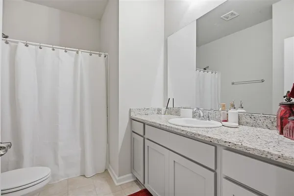 $2,700 | 4608 West Rdg Road, Lake Charles, LA 70607