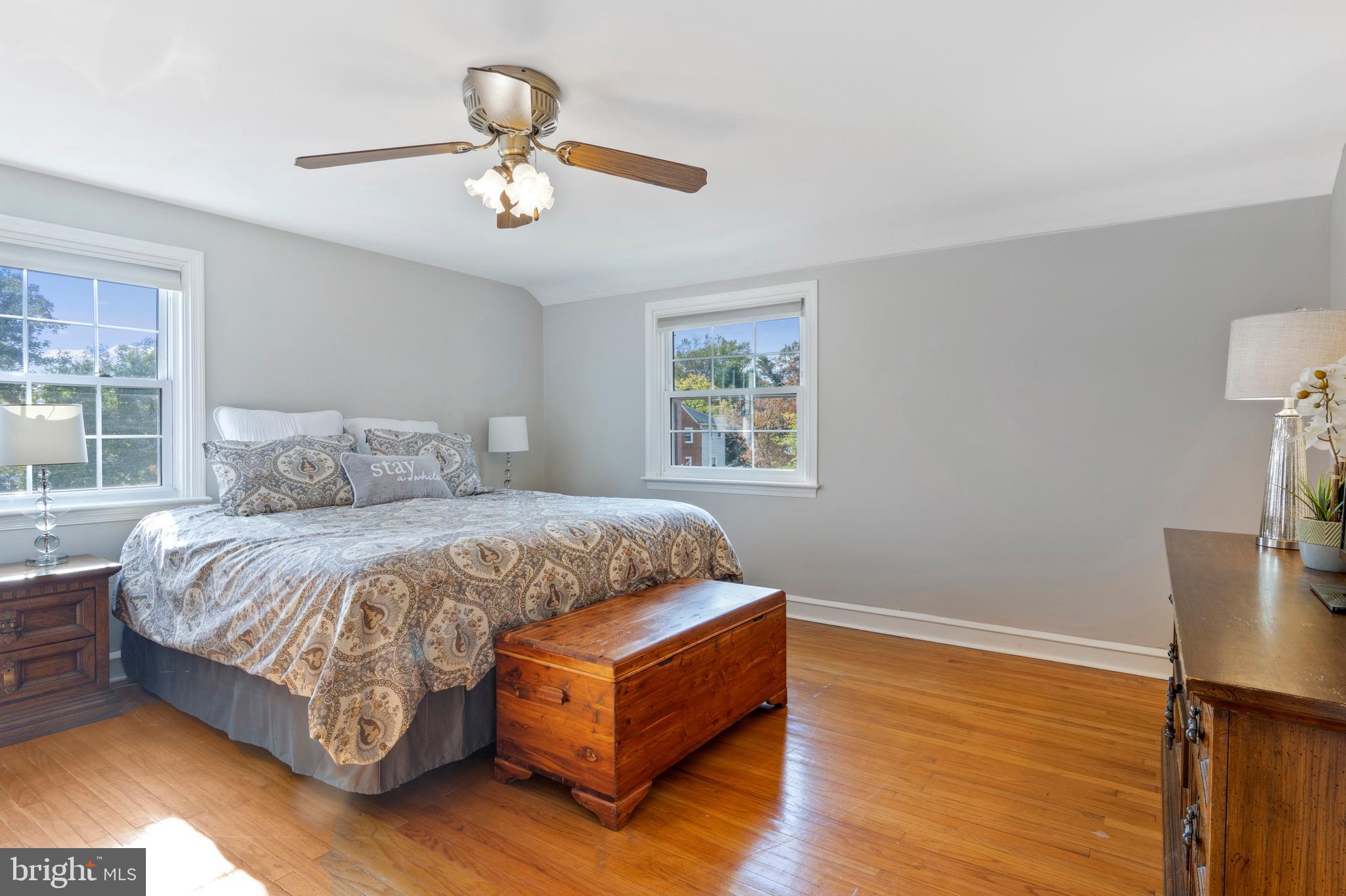 402 Briarwood Road Wallingford, PA 19086 - Photo 17 of 25 Large bright primary bedroom w/ closet