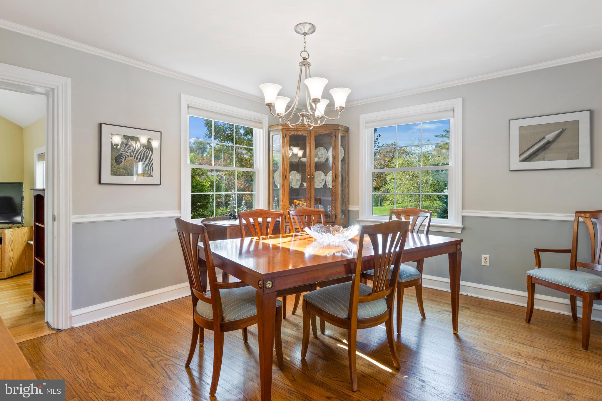 402 Briarwood Road Wallingford, PA 19086 - Photo 5 of 25 Bright Dining Room