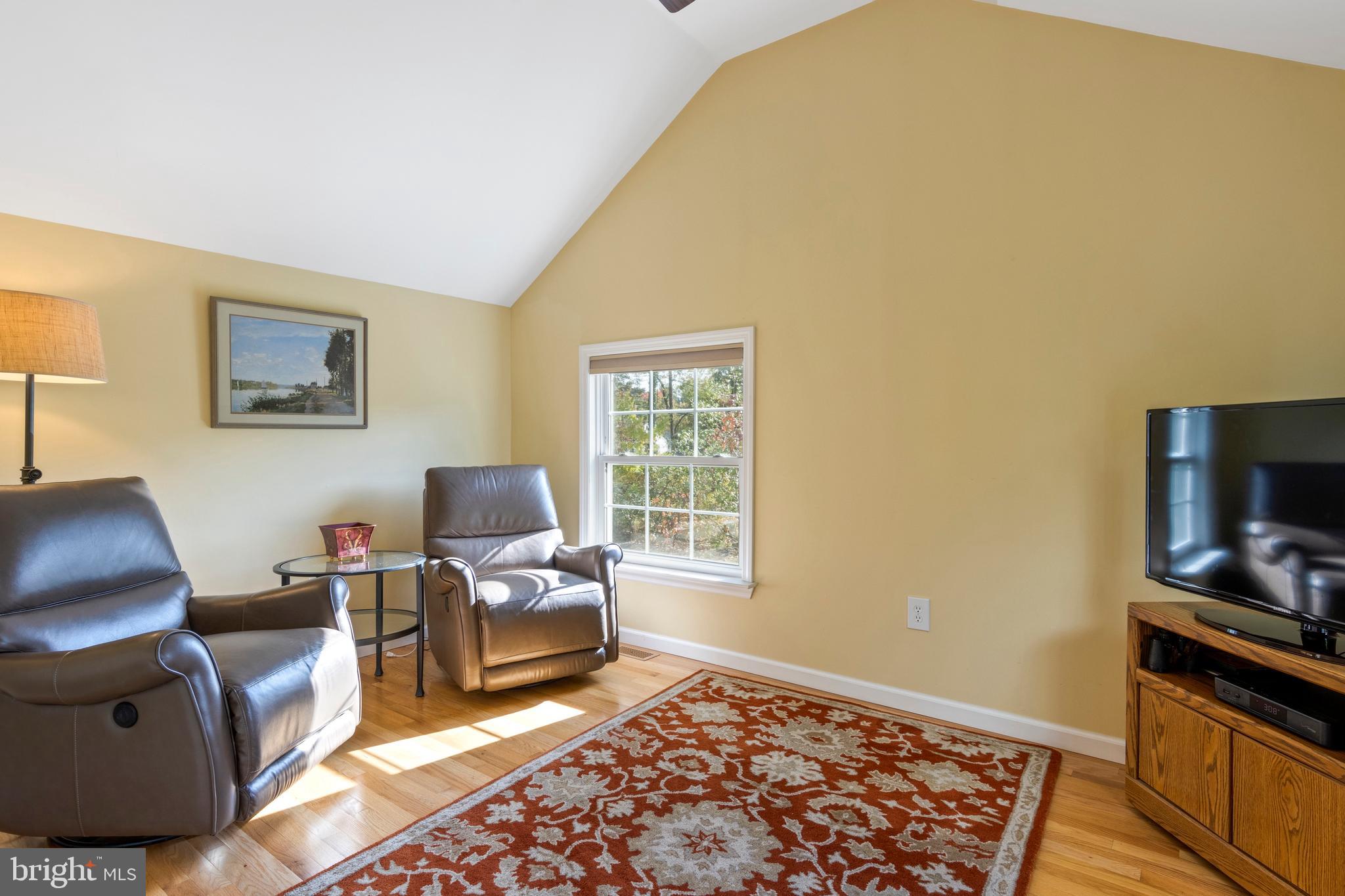 402 Briarwood Road Wallingford, PA 19086 - Photo 6 of 25 1st flr. Office/ Den