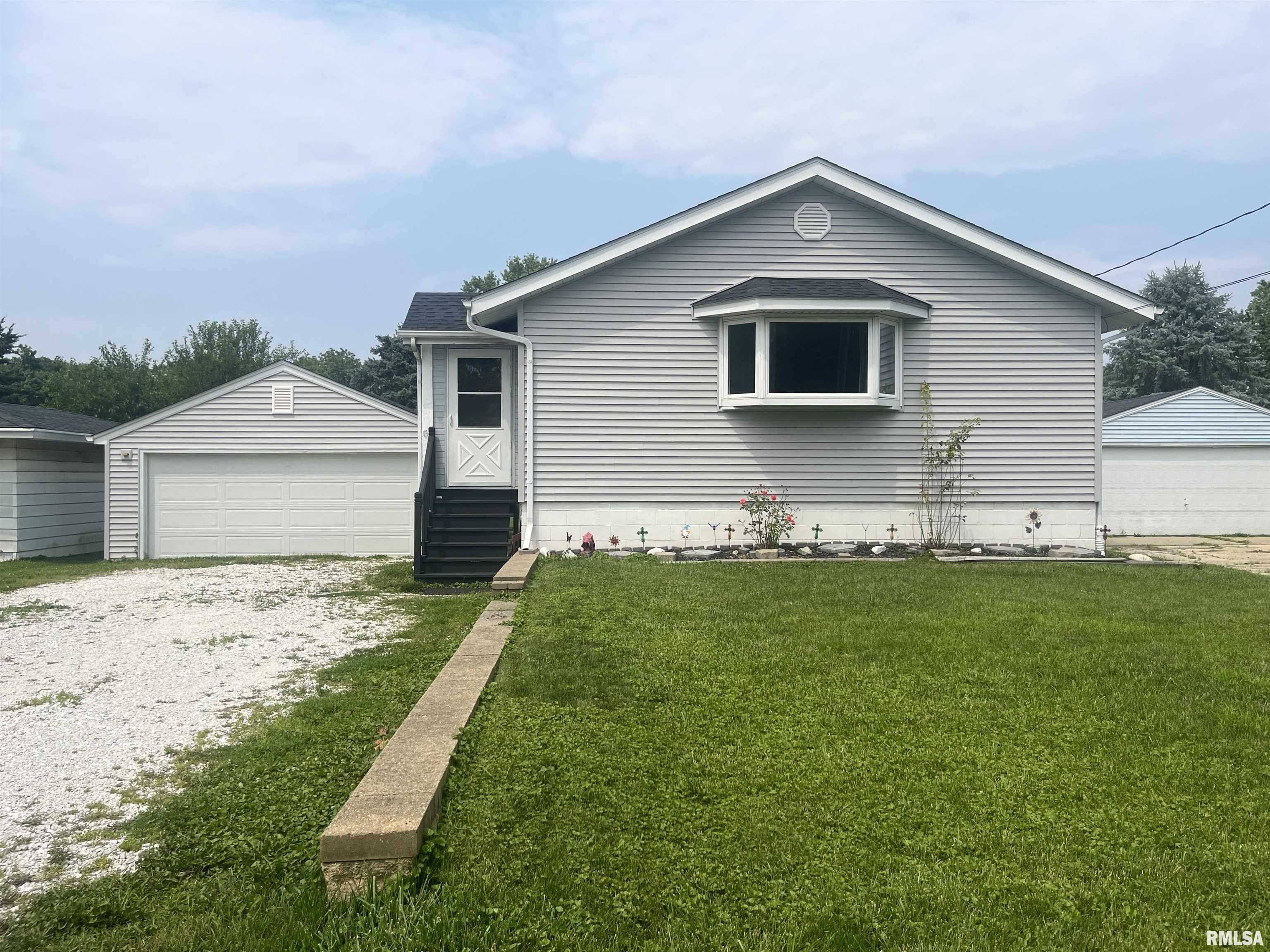 5401 West Cisna Road Bartonville, IL 61607 - Photo 1 of 28 Gallery Image 1