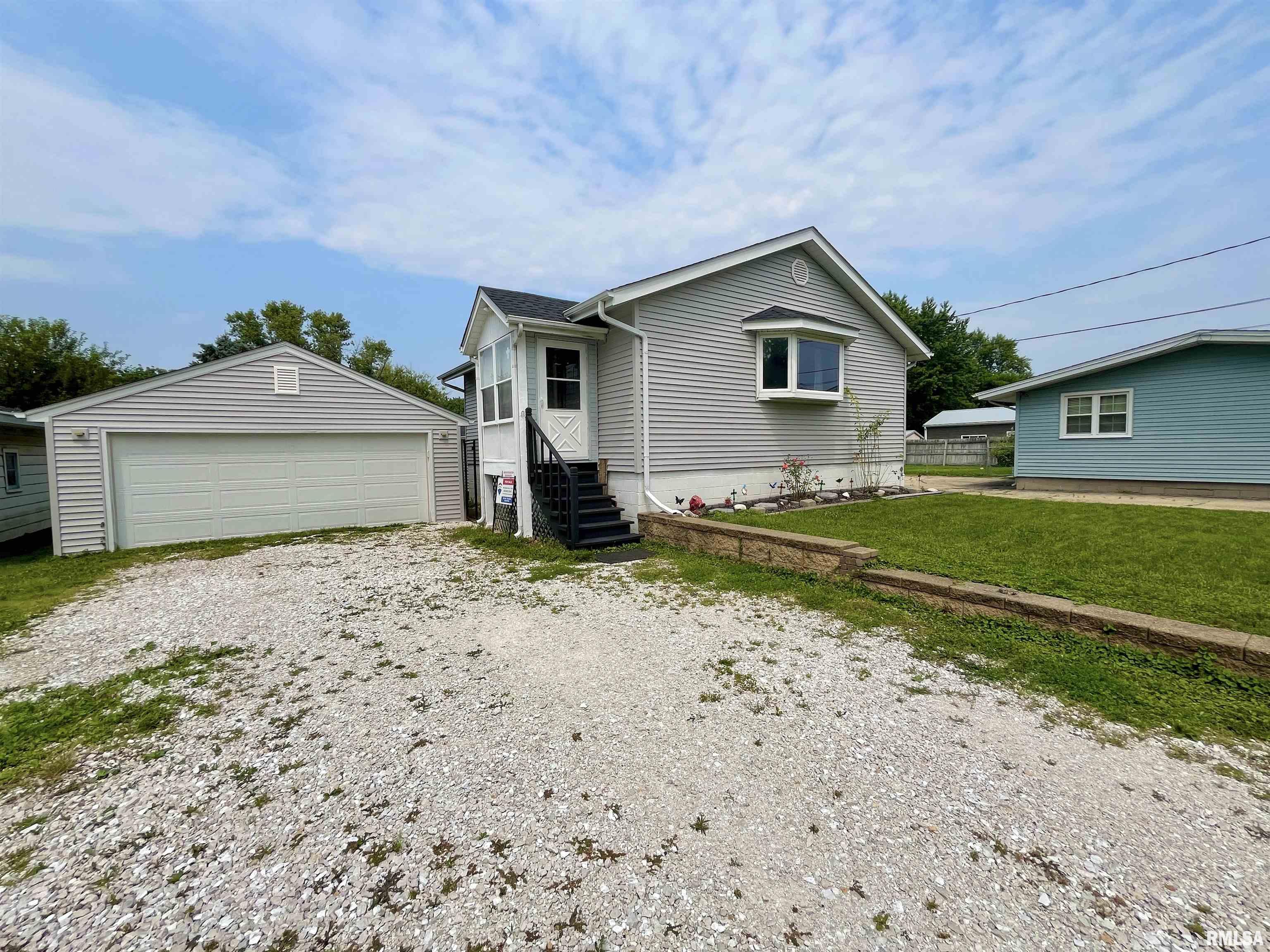 5401 West Cisna Road Bartonville, IL 61607 - Photo 3 of 28 Gallery Image 3