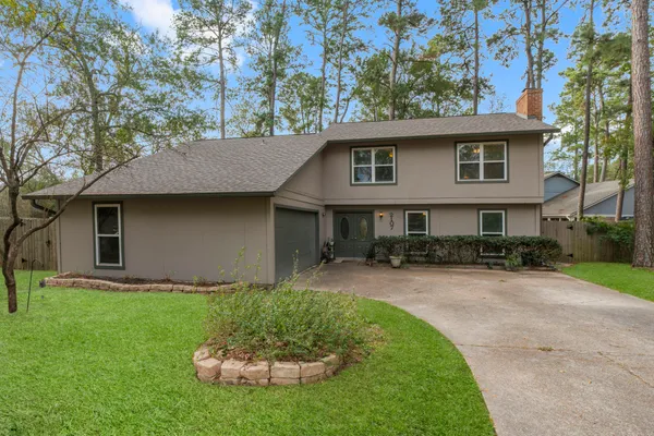 $525,000 | 2107 Level Oak Place, The Woodlands, TX 77380