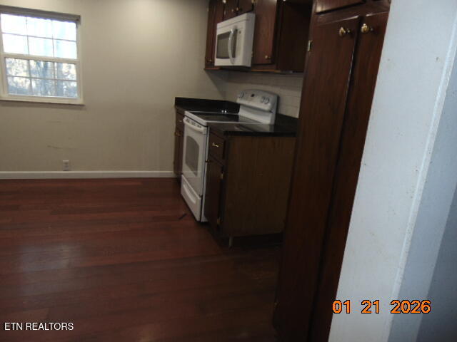 129 Moore Lane Powell, TN 37849 - Photo 9 of 12 Kitchen view 2