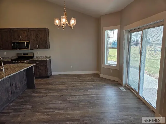 $675,000 | 1406 North 615 East, Shelley, ID 83274