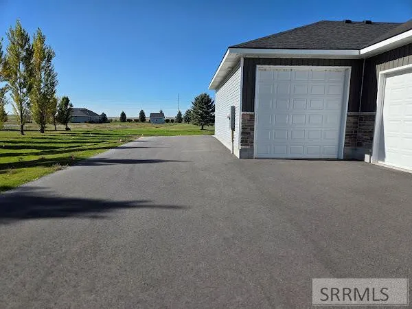 $675,000 | 1406 North 615 East, Shelley, ID 83274