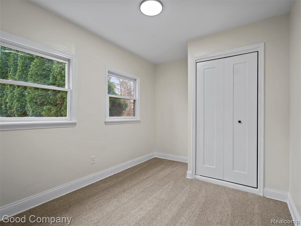 32 Shagbark Drive Rochester Hills, MI 48309 - Photo 14 of 30