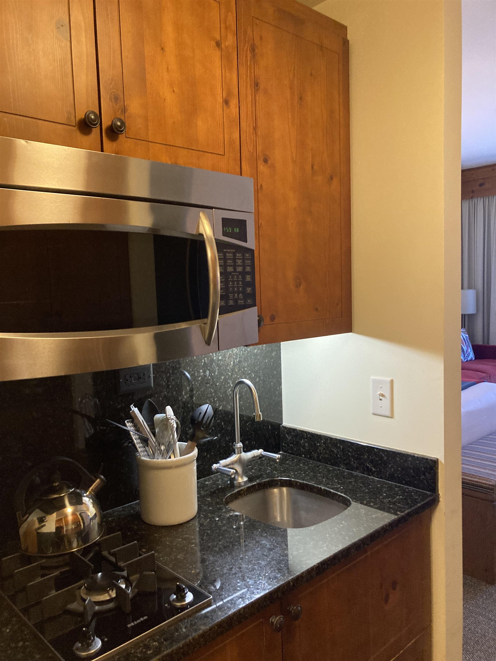 7412 Mountain Road, Unit 216 Stowe, VT 05672 - Photo 4 of 13