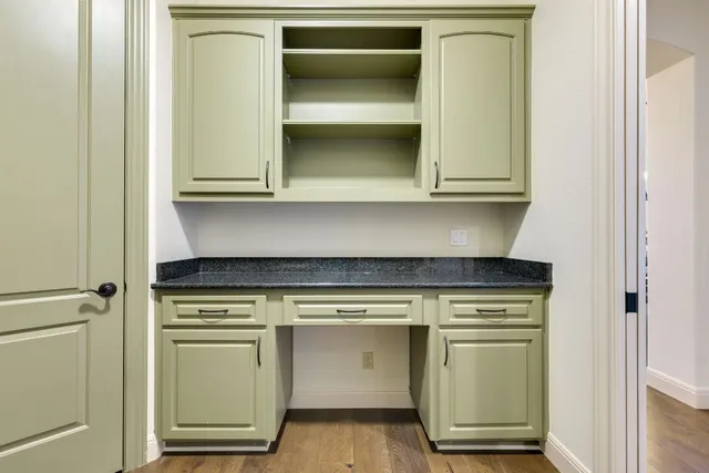 a sign that is on the side of the road