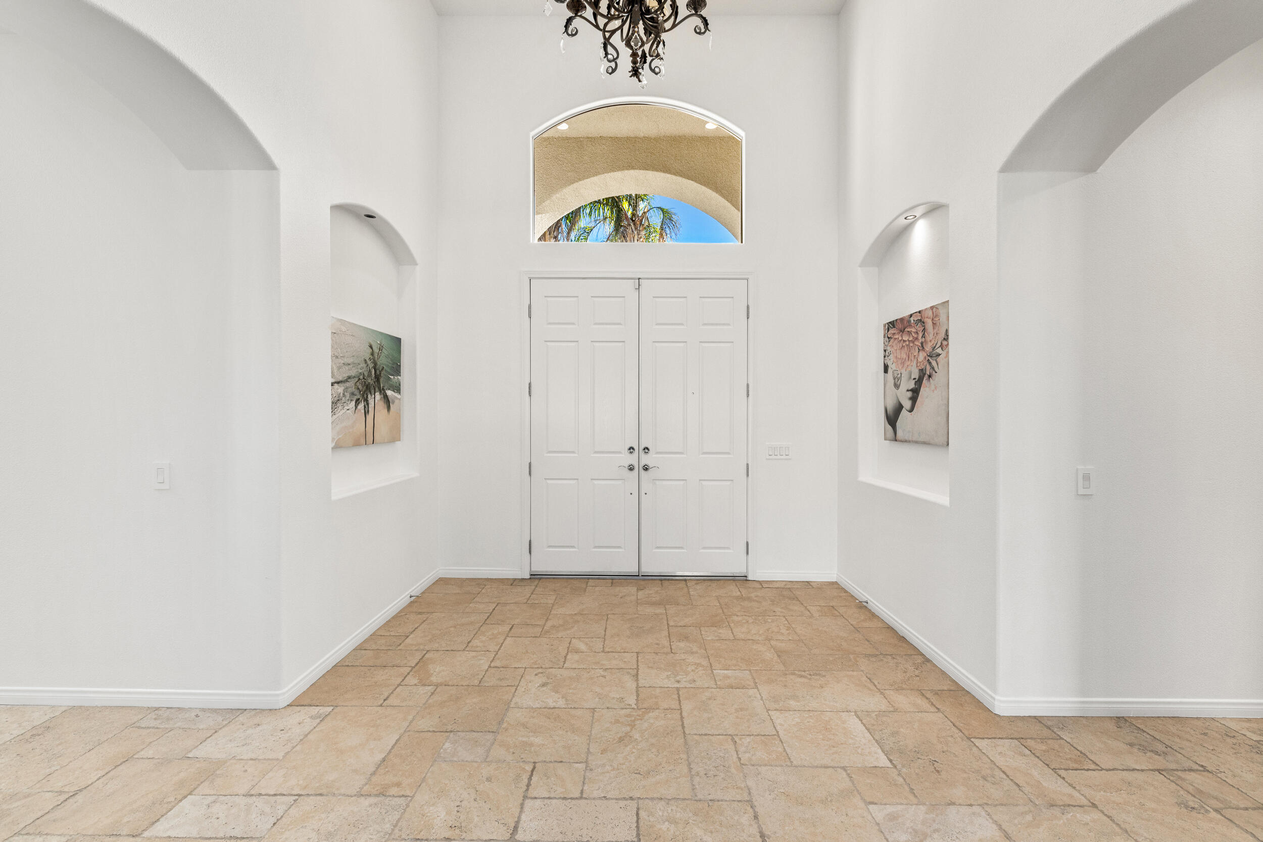 8 Trafalgar Rancho Mirage, CA 92270 - Photo 21 of 41 a view of an entryway with wooden floor