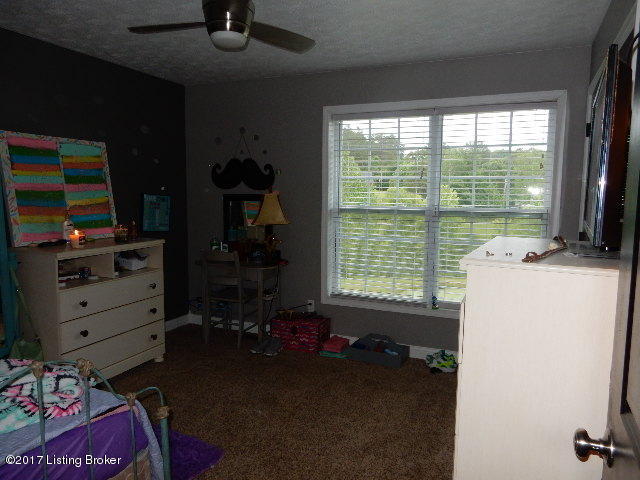 192 Wilson Run Road Lebanon Junction, KY 40150 - Photo 20 of 33 015