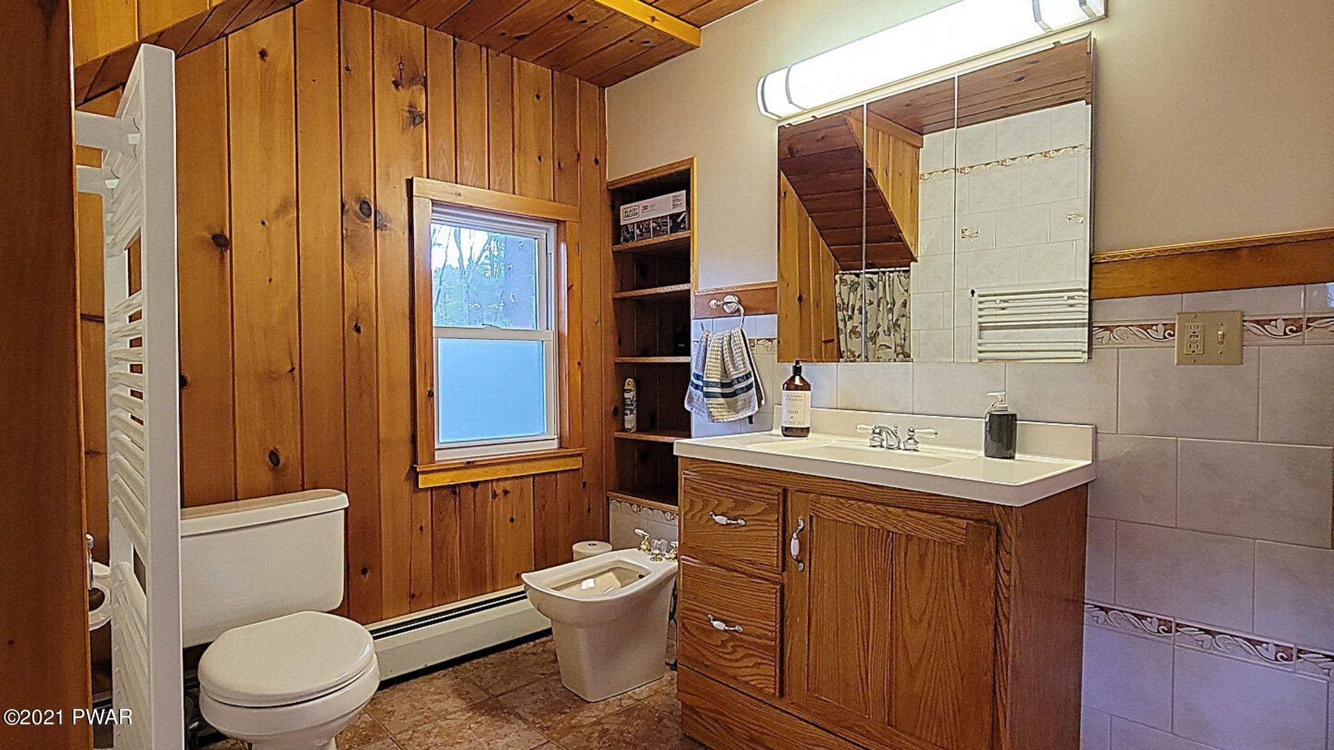 116 Spinnler Point Road Tafton, PA 18464 - Photo 39 of 53 bathroom