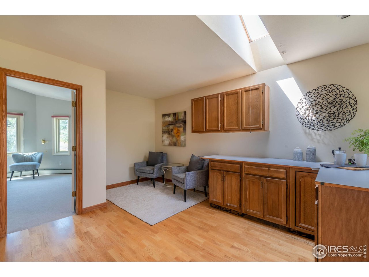 6778 Olde Stage Road Boulder, CO 80302 - Photo 19 of 40 Family room or study off primary bedroom