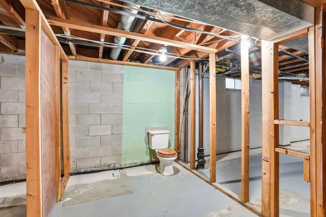 $250,000 | 209 13th Street Northeast, Owatonna, MN 55060