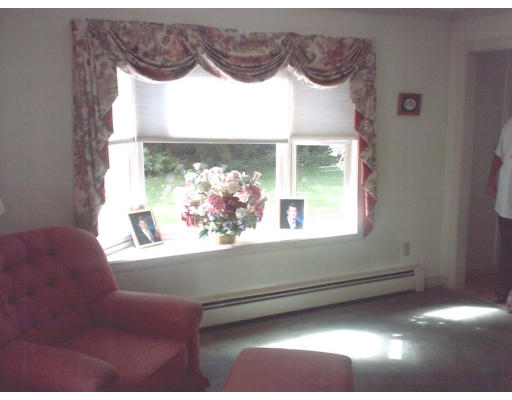 53 Reedy Meadow Road Groton, MA 01450 - Photo 5 of 7 Gallery Image 5