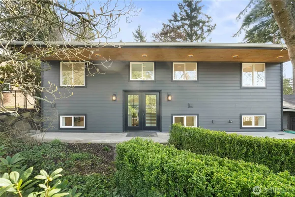 $949,950 | 13022 15th Avenue Southwest, Burien, WA 98146