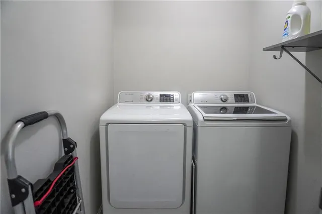 $1,900 | 615 Brown Avenue, Harvey, LA 70058