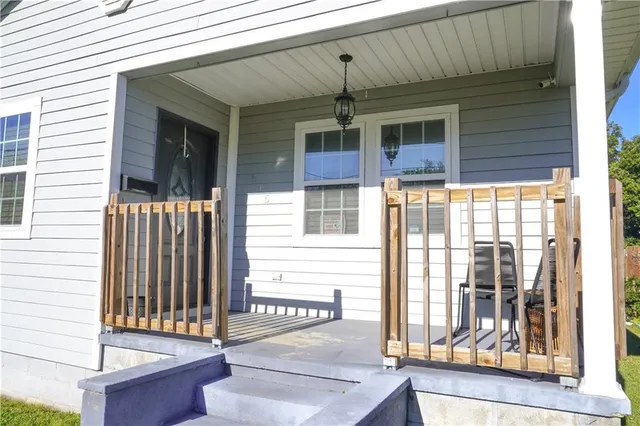 $1,900 | 615 Brown Avenue, Harvey, LA 70058