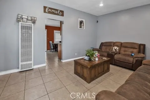 $1,699,000 | 11609 208th Street, Lakewood, CA 90715