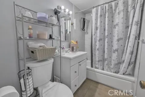 $1,699,000 | 11609 208th Street, Lakewood, CA 90715