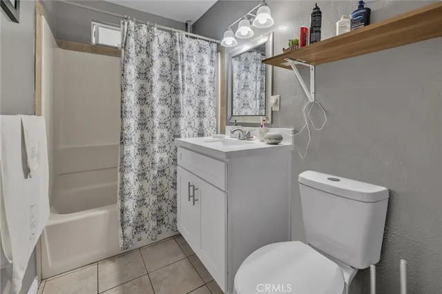 $1,699,000 | 11609 208th Street, Lakewood, CA 90715