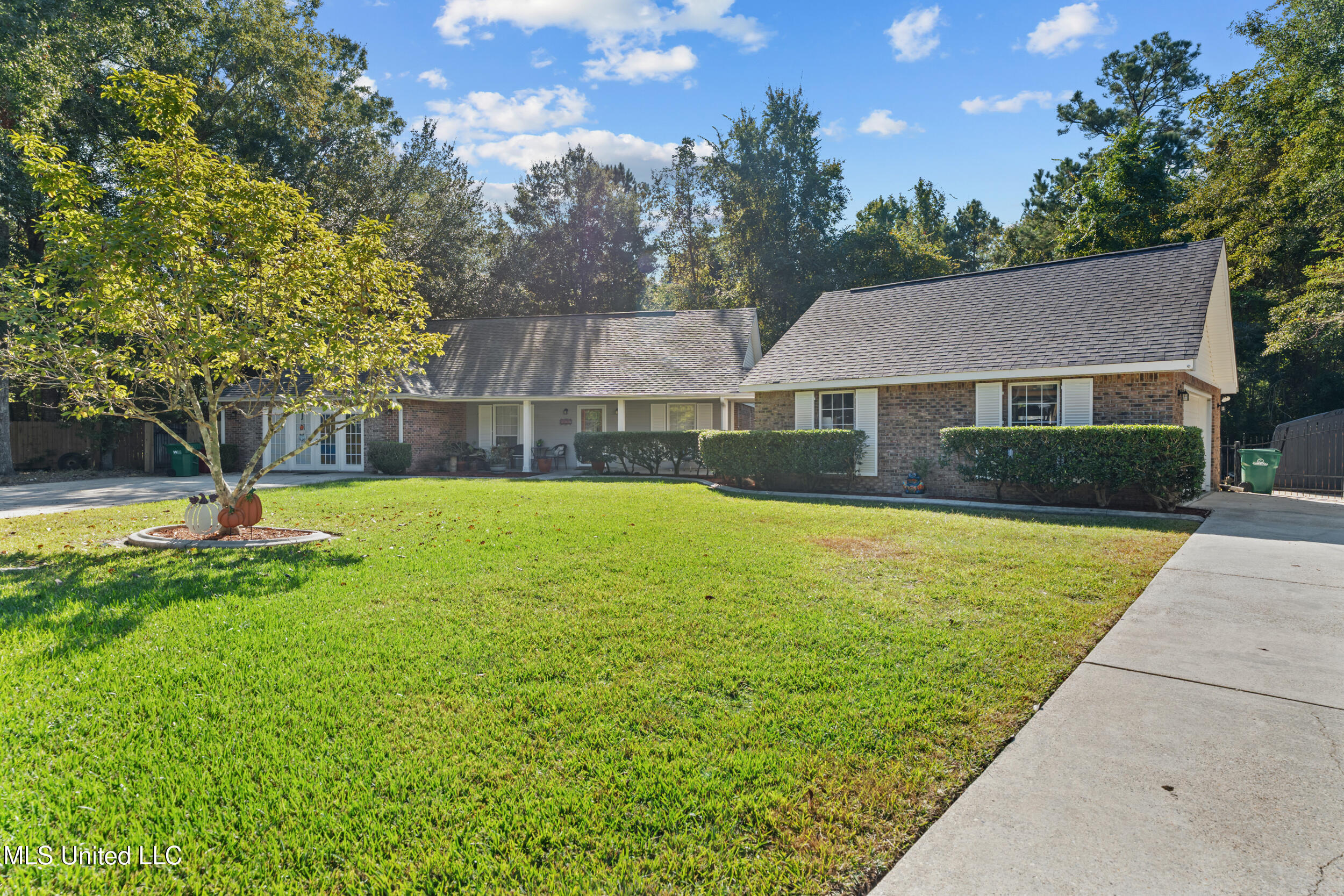 6822 Awini Street Diamondhead, MS 39525 - Photo 41 of 50 2_a7402352