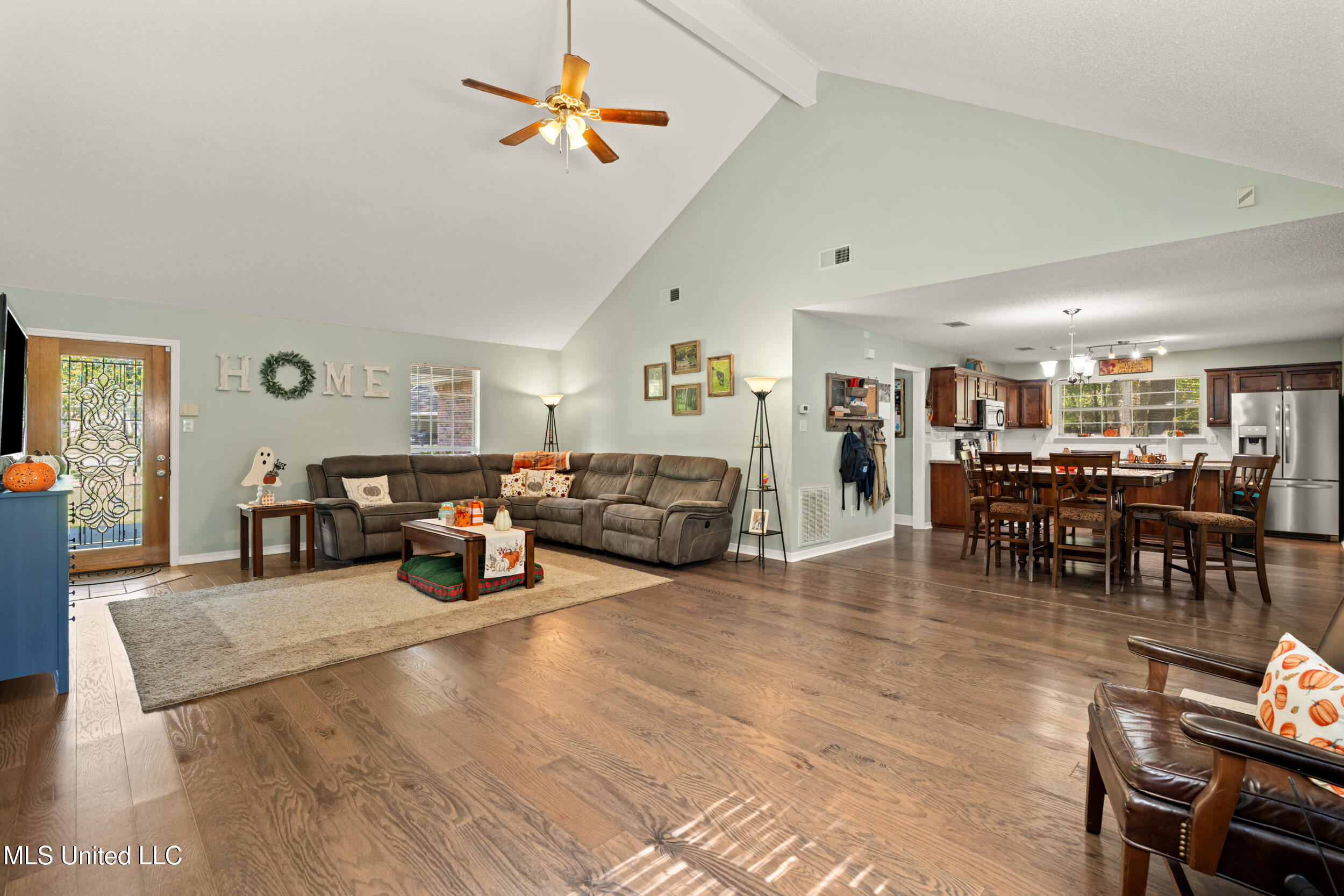 6822 Awini Street Diamondhead, MS 39525 - Photo 10 of 50 8