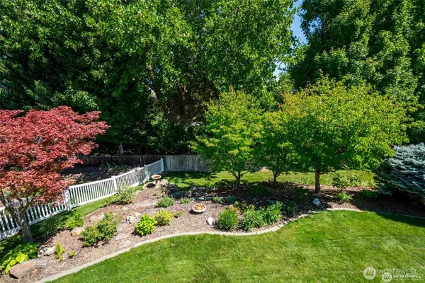 a view of a backyard with porch